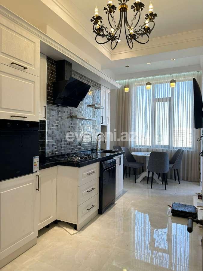 Satılır, yeni tikili, 3 otaqlı, 110 m², Bakı, Yasamal r, Yasamal q, Elmlər Akademiyası m.