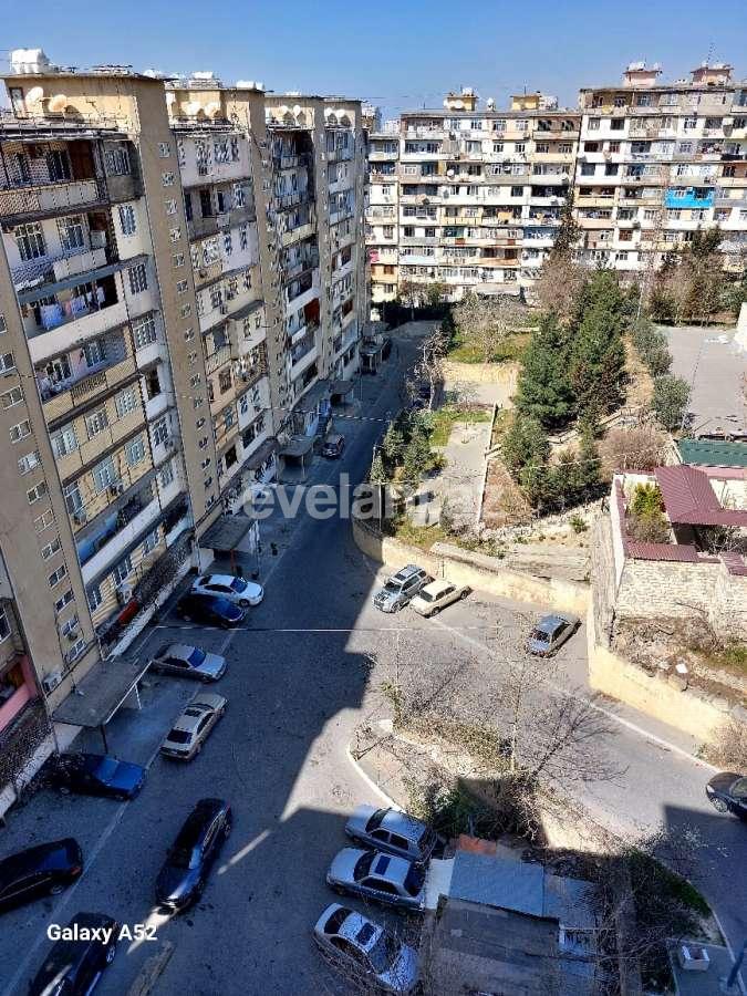 Satılır, köhnə tikili, 3 otaqlı, 80 m², Bakı, Xətai r, Həzi Aslanov m.