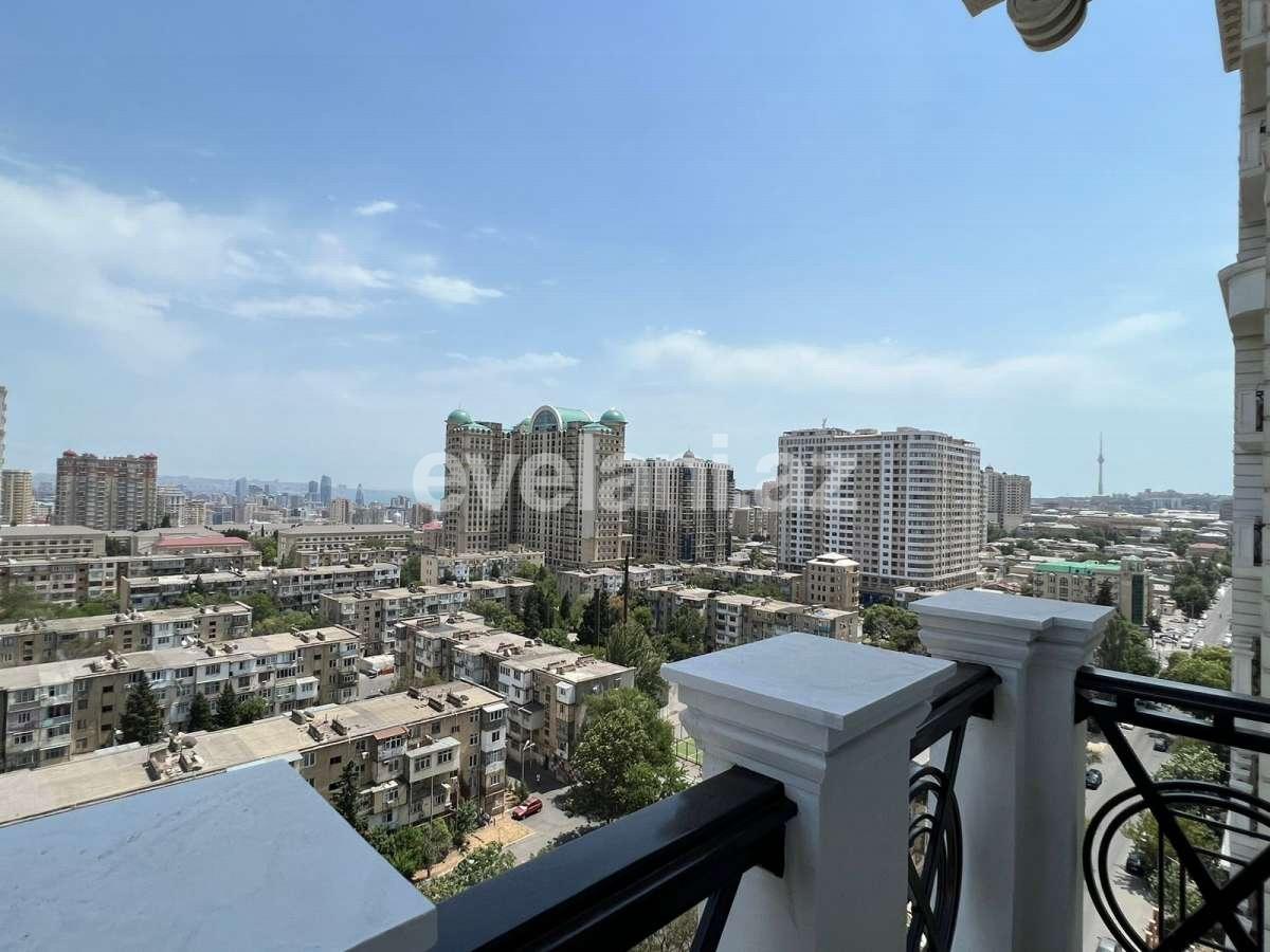Satılır, yeni tikili, 3 otaqlı, 118 m², Bakı, Yasamal r, Elmlər Akademiyası m.