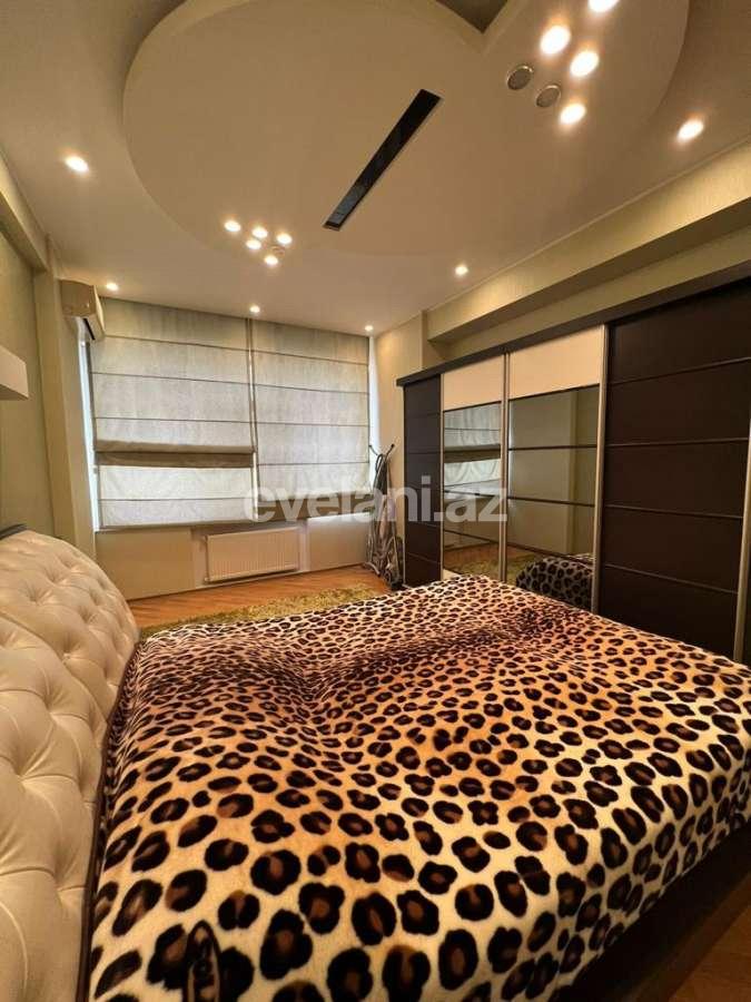 Rent, new building, 3 room, 150 m², Baku, Nasimi r, 28 may m.