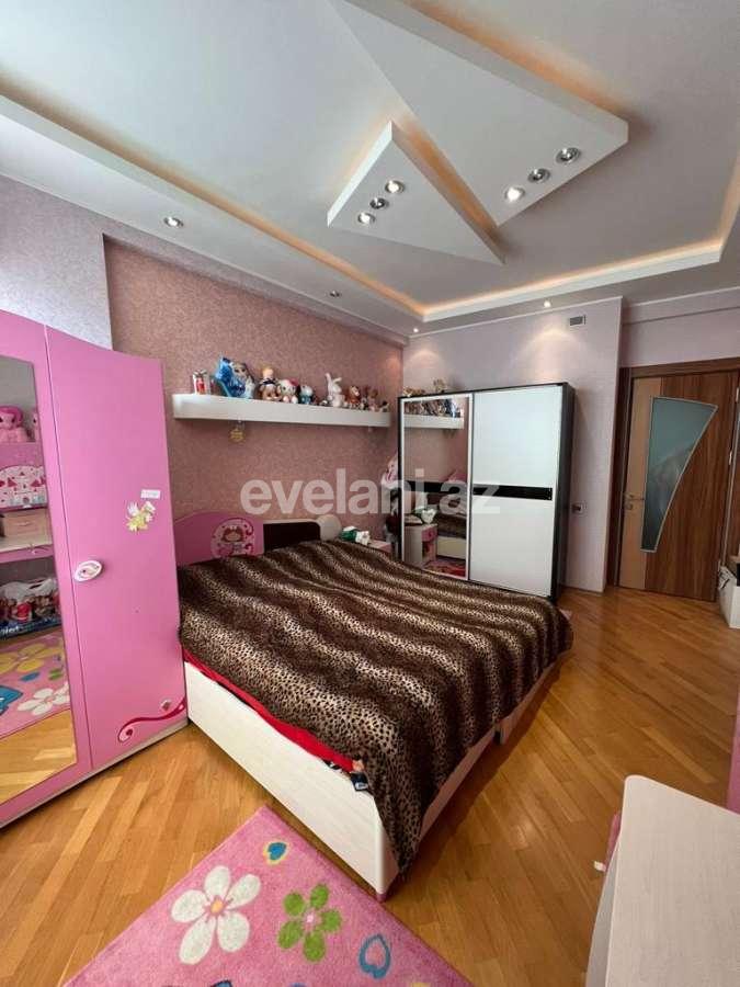 Rent, new building, 3 room, 150 m², Baku, Nasimi r, 28 may m.