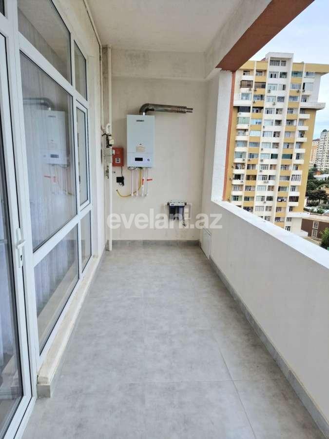 Satılır, yeni tikili, 3 otaqlı, 130 m², Bakı, Nizami r, Qara Qarayev m.