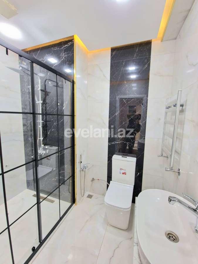 Satılır, yeni tikili, 3 otaqlı, 130 m², Bakı, Nizami r, Qara Qarayev m.