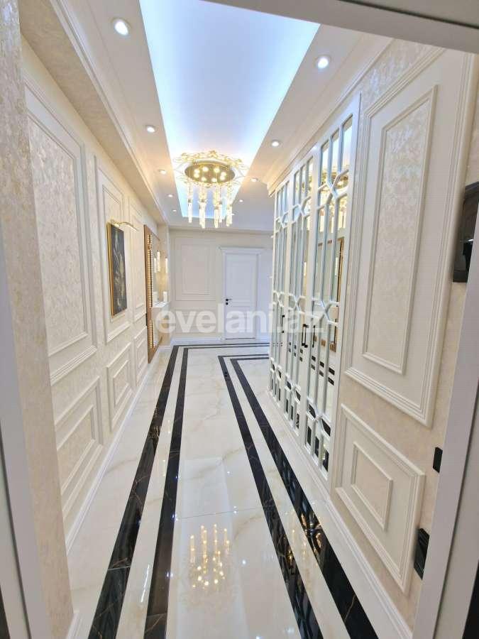 Satılır, yeni tikili, 3 otaqlı, 130 m², Bakı, Nizami r, Qara Qarayev m.