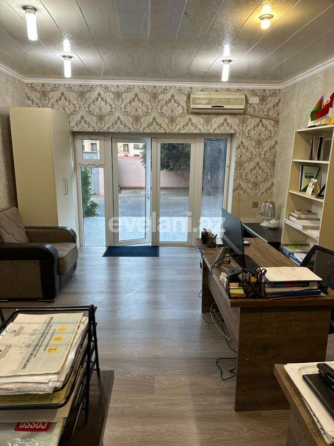Kirayə verilir, ofis, 1 otaqlı, 24 m², Bakı, Səbail r, Bayıl q.