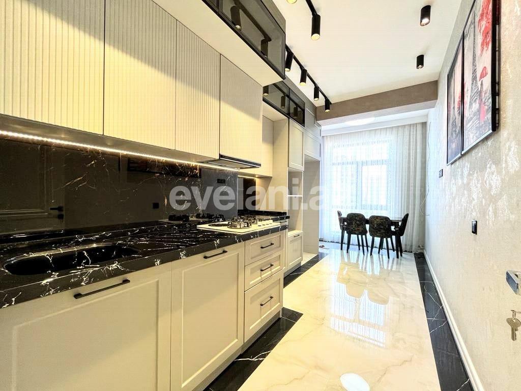 Kirayə verilir, yeni tikili, 2 otaqlı, 95 m², Bakı, Nəsimi r, 28 may m.
