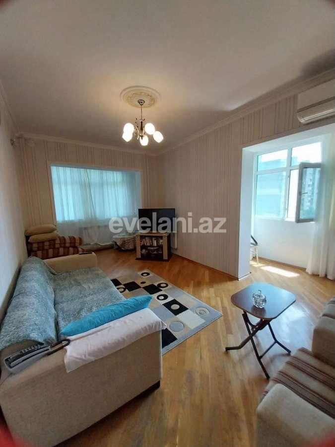 Sale, old building, 2 room, 60 m², Baku, Surakhani r, Gunashli d, Khalglar Doslugu m.