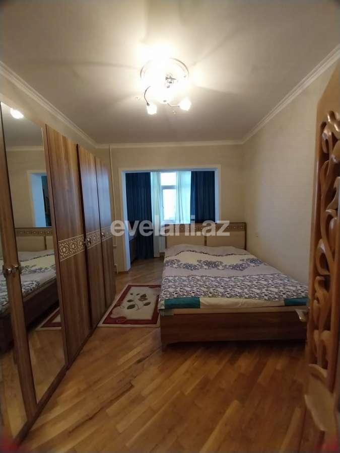 Sale, old building, 2 room, 60 m², Baku, Surakhani r, Gunashli d, Khalglar Doslugu m.