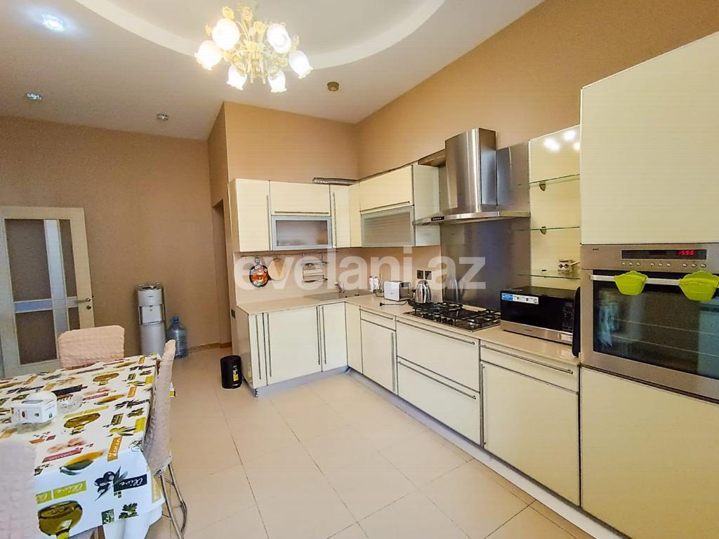 Rent, new building, 4 room, 230 m², Baku, Nasimi r.