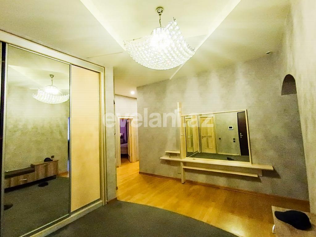 Rent, new building, 4 room, 230 m², Baku, Nasimi r.