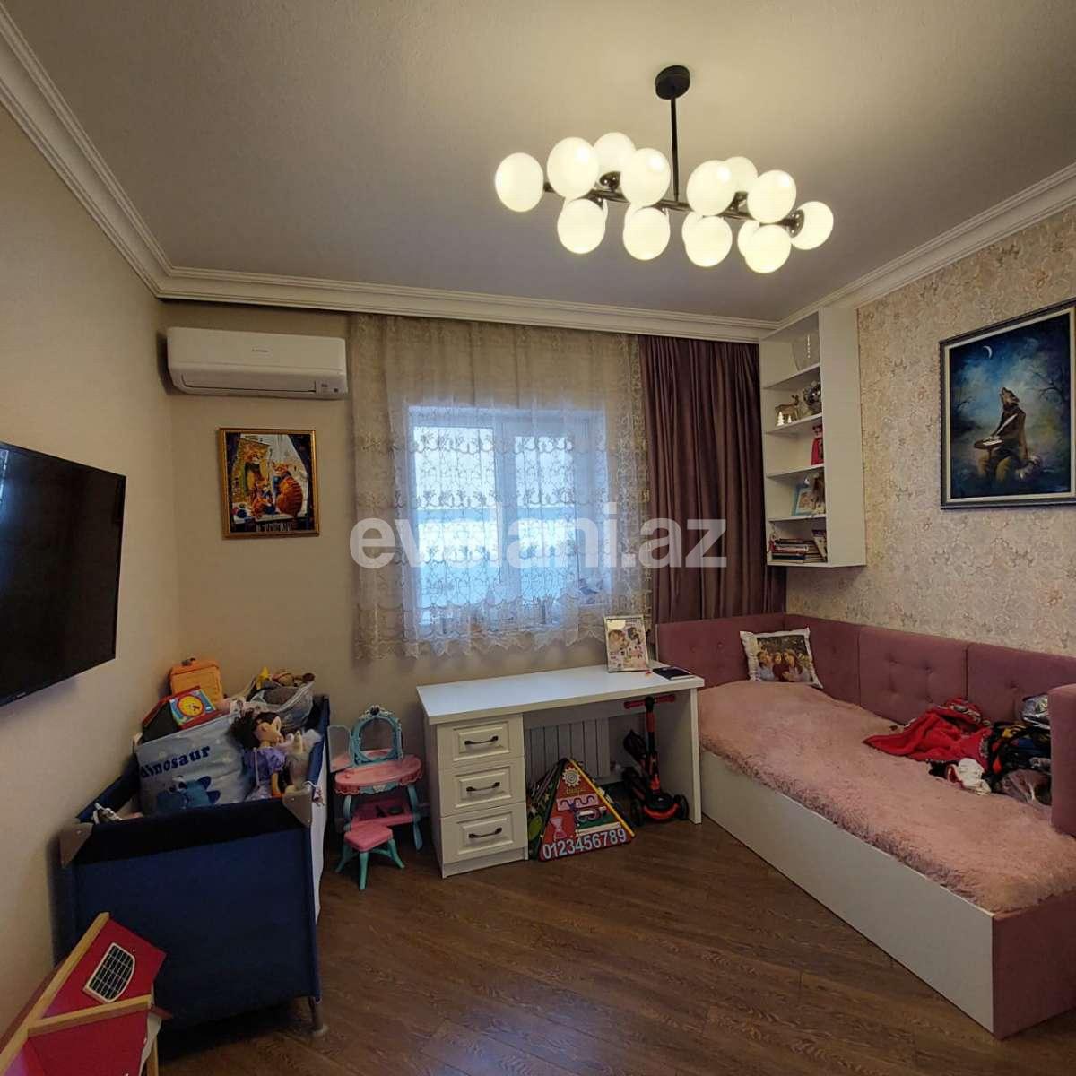 Satılır, həyət evi / bağ, 8 otaqlı, 320 m², Bakı, Xəzər r, Buzovna q.