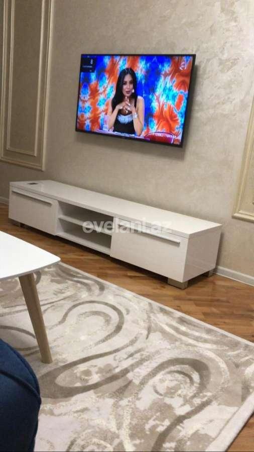 Kirayə verilir, yeni tikili, 2 otaqlı, 80 m², Bakı, Nəsimi r, 8 Noyabr m.