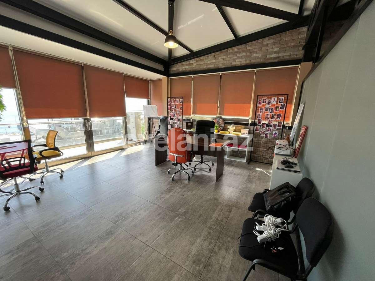 Kirayə verilir, ofis, 3 otaqlı, 115 m², Bakı, Səbail r, Bayıl q.