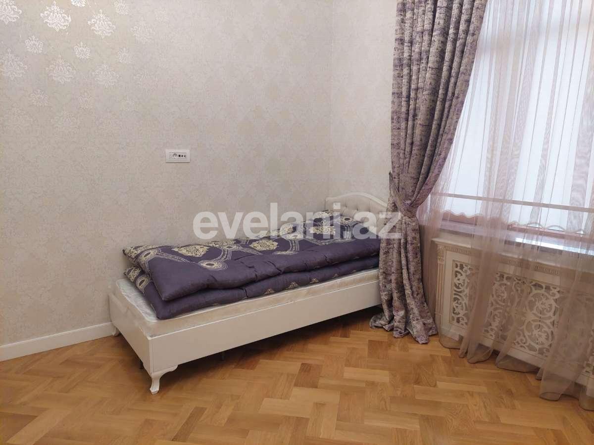 Rent, new building, 3 room, 210 m², Baku, Sabail r.