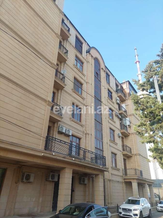 Rent, new building, 3 room, 210 m², Baku, Sabail r.