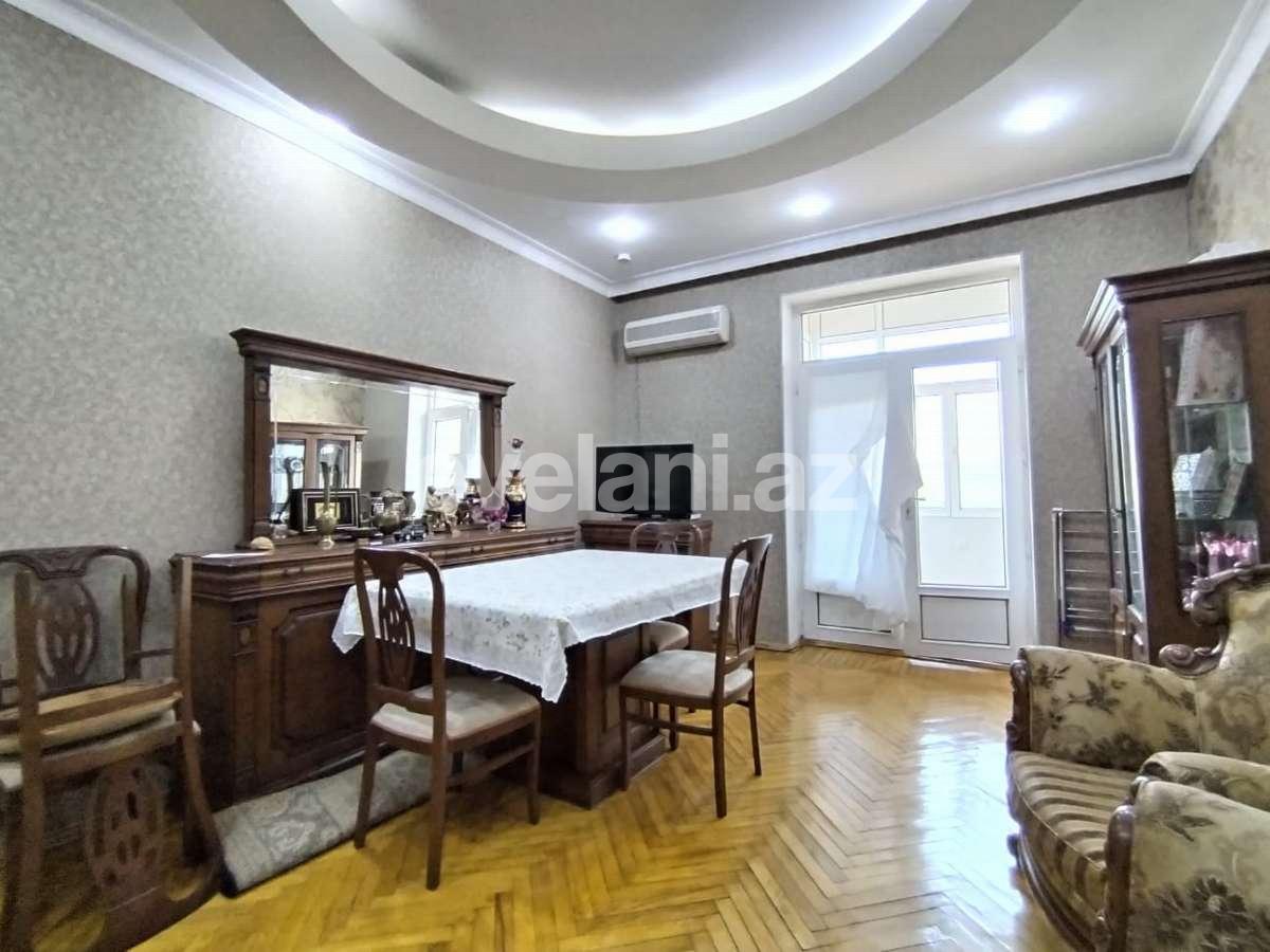 Sale, old building, 3 room, 80 m², Baku, Yasamal r, Elmlar Akademiyası m.
