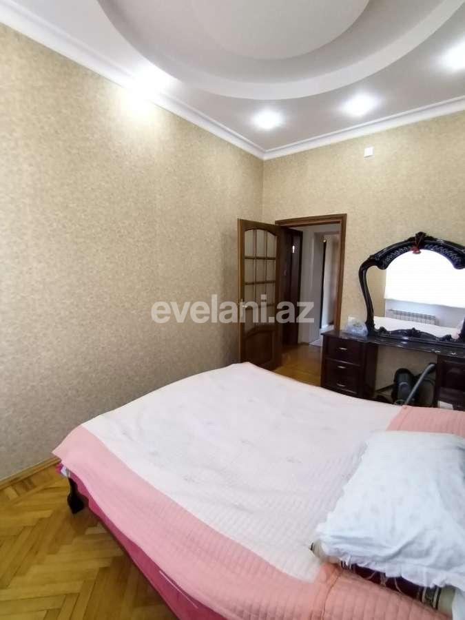 Sale, old building, 3 room, 80 m², Baku, Yasamal r, Elmlar Akademiyası m.