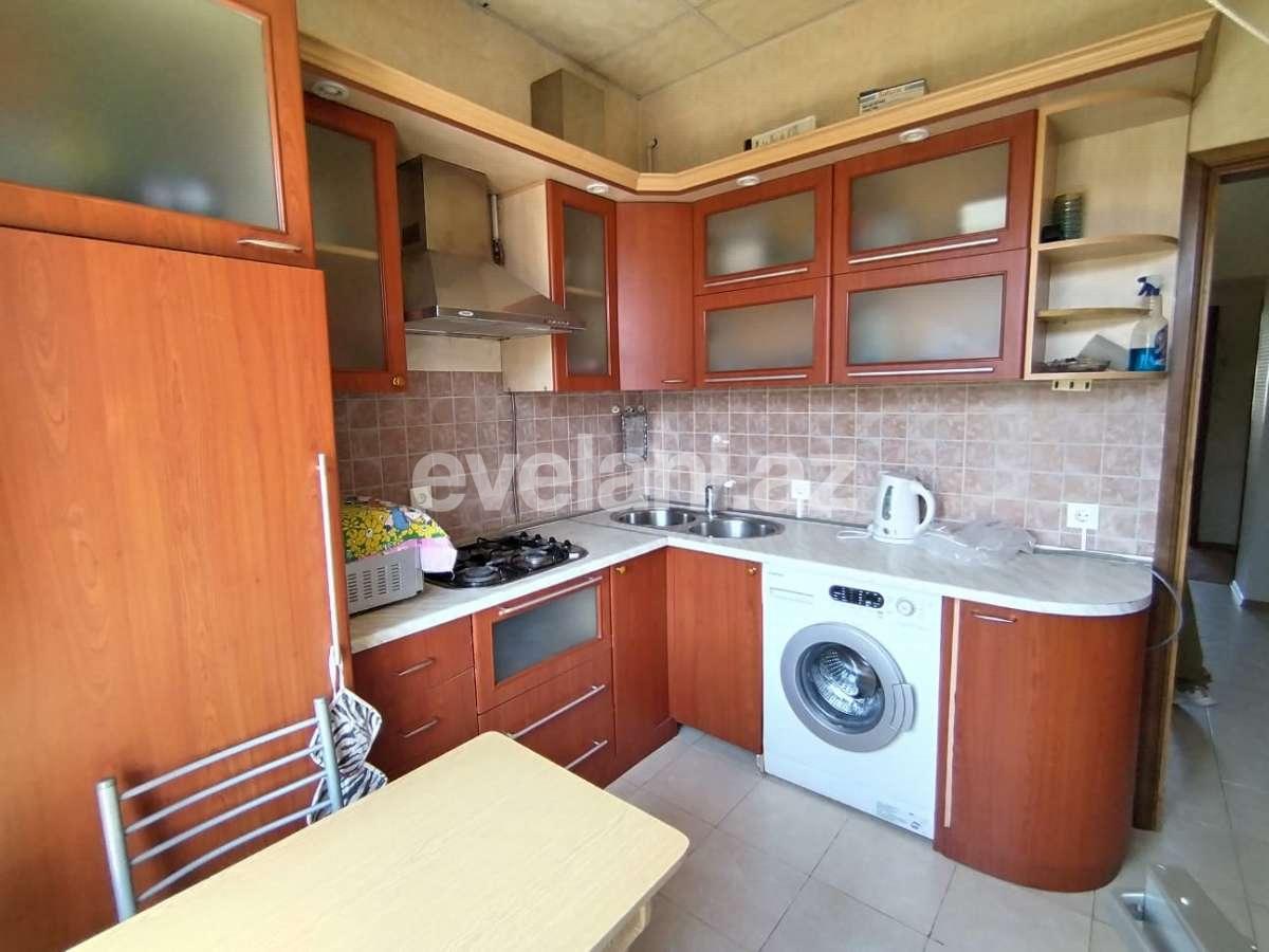 Sale, old building, 3 room, 80 m², Baku, Yasamal r, Elmlar Akademiyası m.