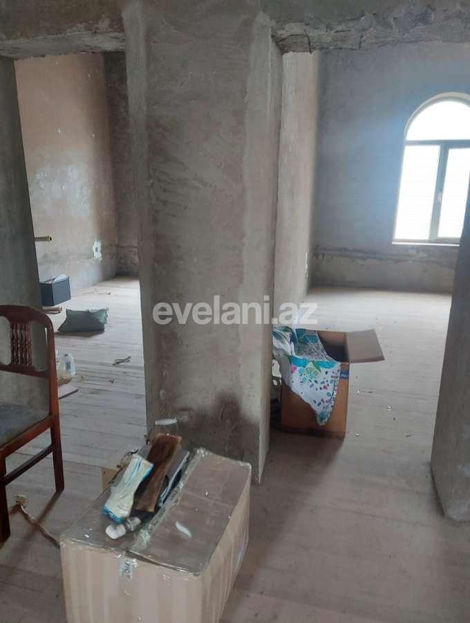 Satılır, həyət evi / bağ, 14 otaqlı, 501 m², Bakı, Səbail r, Badamdar q.