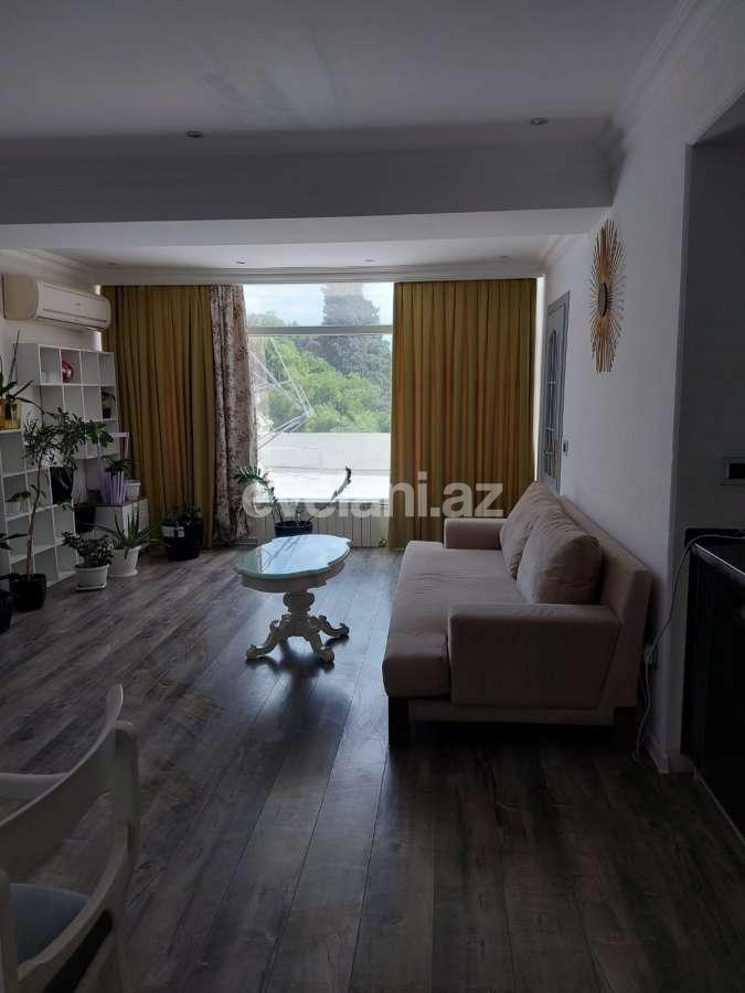 Rent, old building, 2 room, 60 m², Baku, Sabail r.