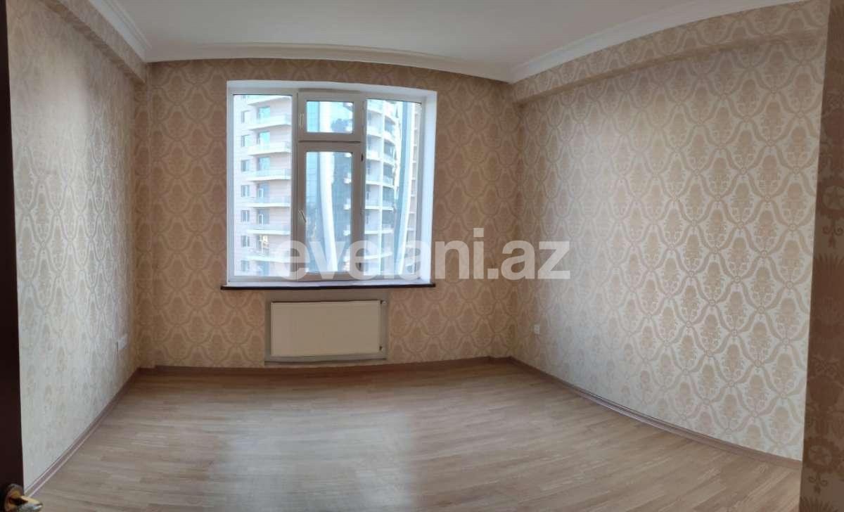 Satılır, yeni tikili, 5 otaqlı, 200 m², Bakı, Yasamal r, Elmlər Akademiyası m.
