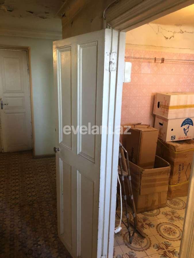 Satılır, köhnə tikili, 3 otaqlı, 77 m², Bakı, Səbail r, Sahil m.