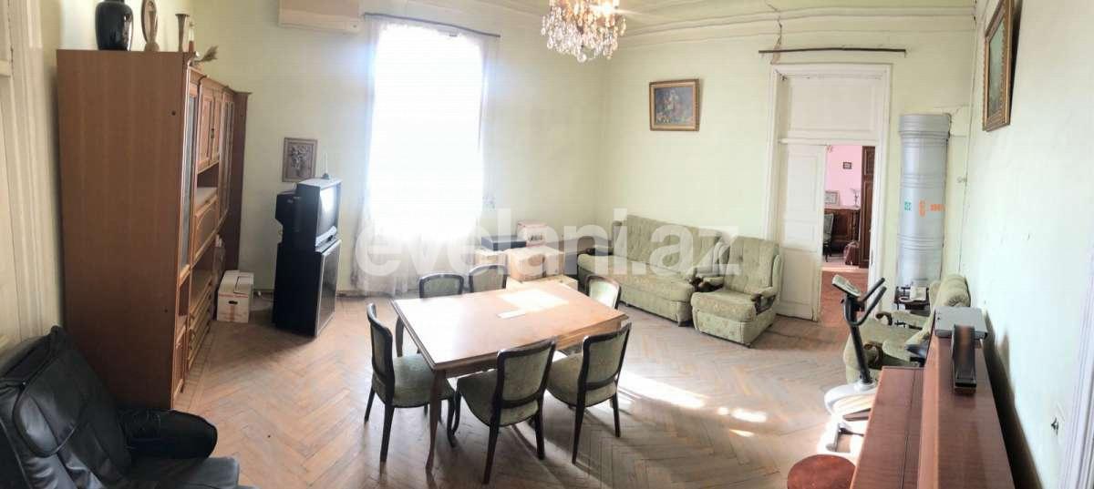 Satılır, köhnə tikili, 3 otaqlı, 77 m², Bakı, Səbail r, Sahil m.