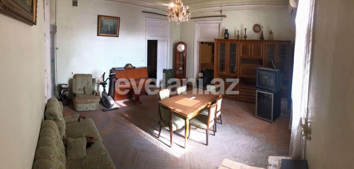 Satılır, köhnə tikili, 3 otaqlı, 77 m², Bakı, Səbail r, Sahil m.