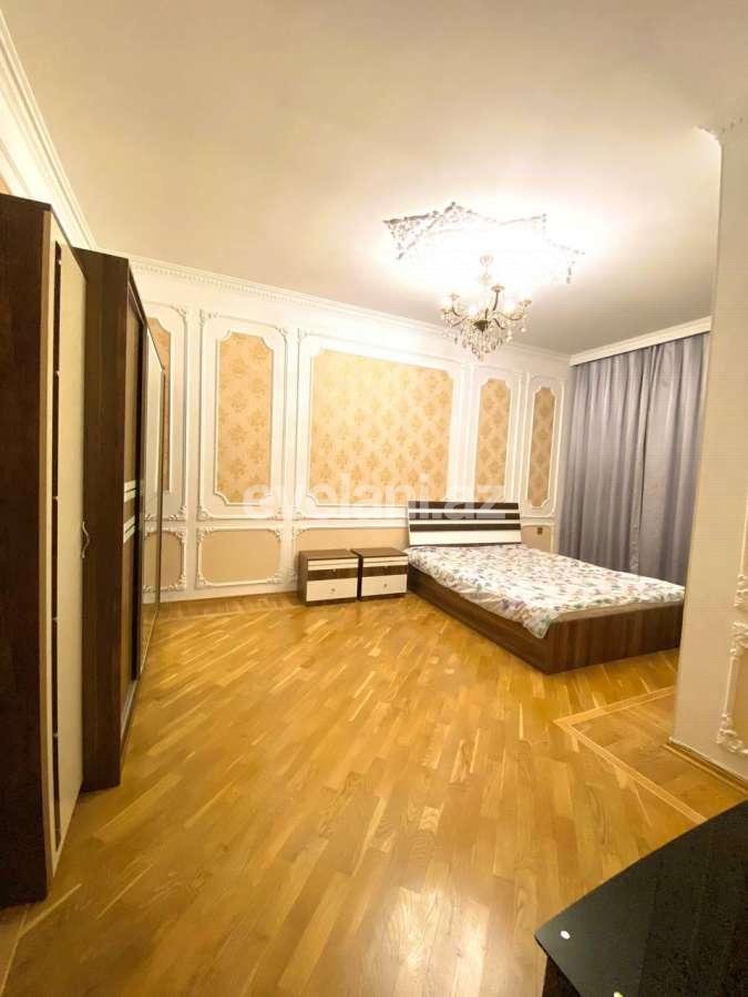 Rent, new building, 3 room, 130 m², Baku, Nasimi r.