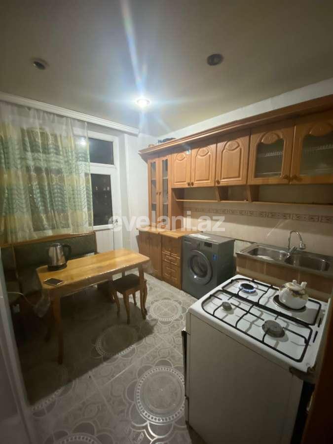 Satılır, köhnə tikili, 3 otaqlı, 95 m², Bakı, Binəqədi r, Azadlıq prospekti m.