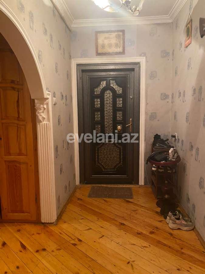 Satılır, köhnə tikili, 3 otaqlı, 95 m², Bakı, Binəqədi r, Azadlıq prospekti m.