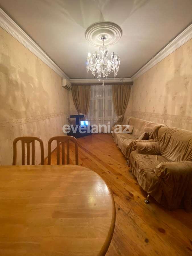 Satılır, köhnə tikili, 3 otaqlı, 95 m², Bakı, Binəqədi r, Azadlıq prospekti m.