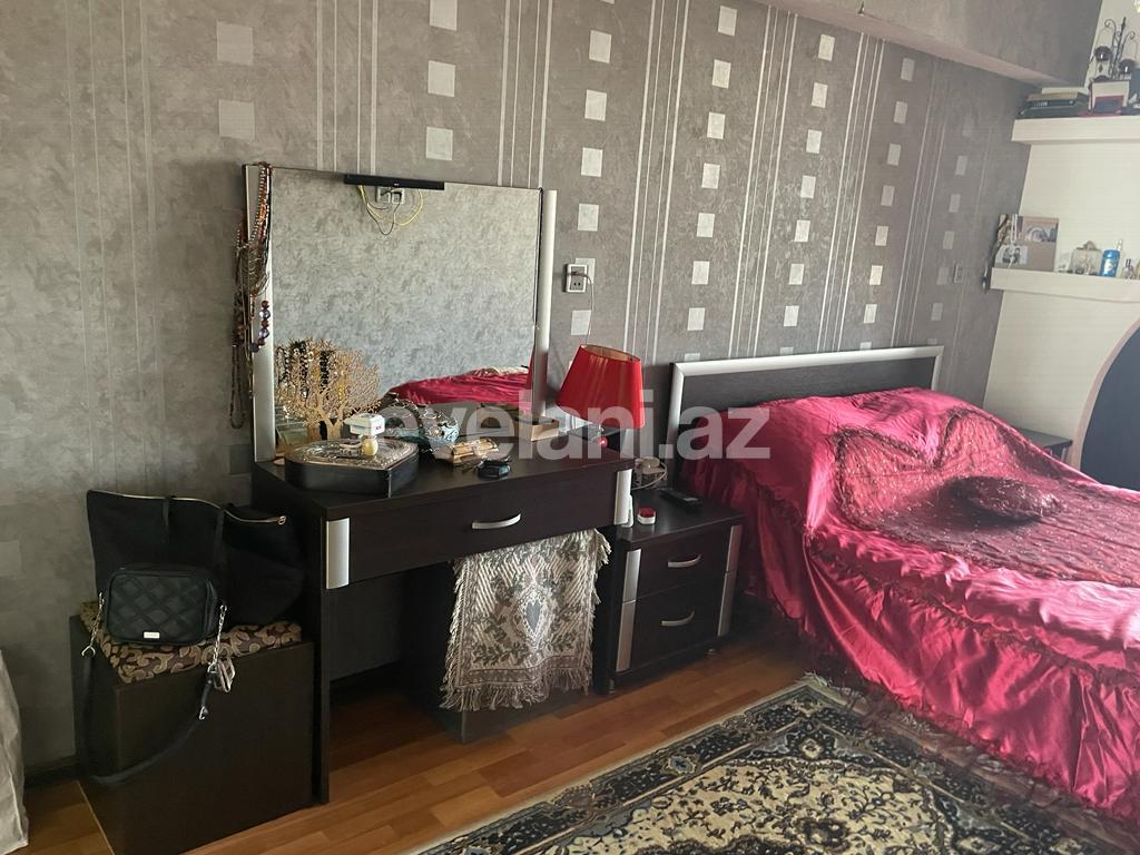 Продаётся, вторичка, 3-комнаты, 90 m², Баку, Ясамальский r, Элмляр Академиясы m.