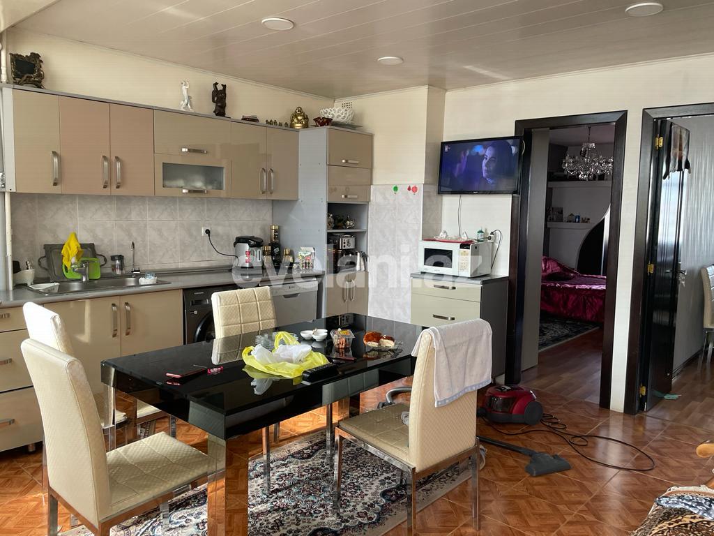 Продаётся, вторичка, 3-комнаты, 90 m², Баку, Ясамальский r, Элмляр Академиясы m.