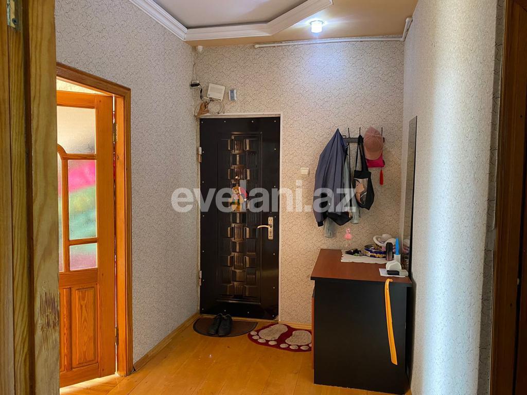 Sale, old building, 4 room, 70 m², Baku, Khatai r, Old Guneshli d, Hazi Aslanov m.