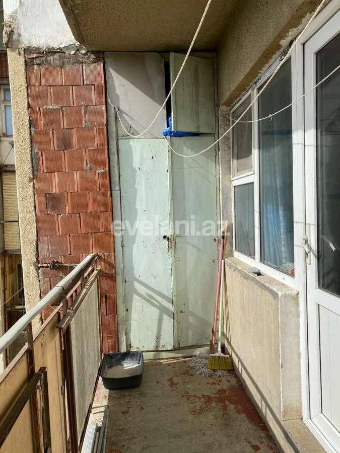 Sale, old building, 4 room, 70 m², Baku, Khatai r, Old Guneshli d, Hazi Aslanov m.