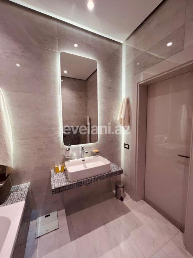 Satılır, yeni tikili, 3 otaqlı, 100 m², Bakı, Yasamal r, Elmlər Akademiyası m.