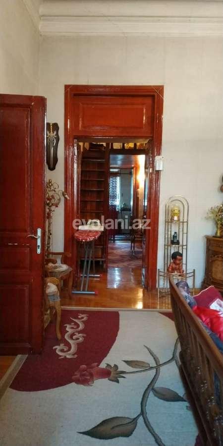 Satılır, köhnə tikili, 2 otaqlı, 80 m², Bakı, Yasamal r.