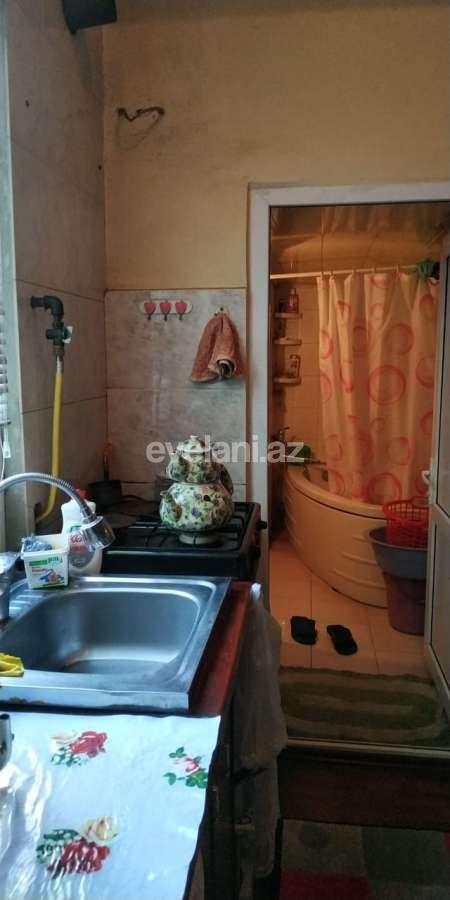 Satılır, köhnə tikili, 2 otaqlı, 80 m², Bakı, Yasamal r.