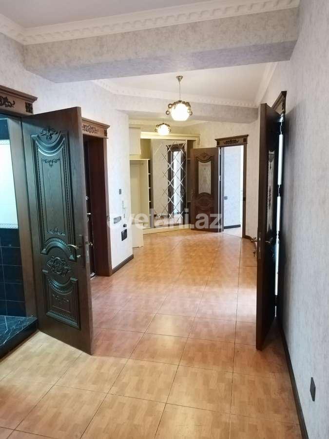 Sale, new building, 4 room, 217 m², Baku, Nasimi r.