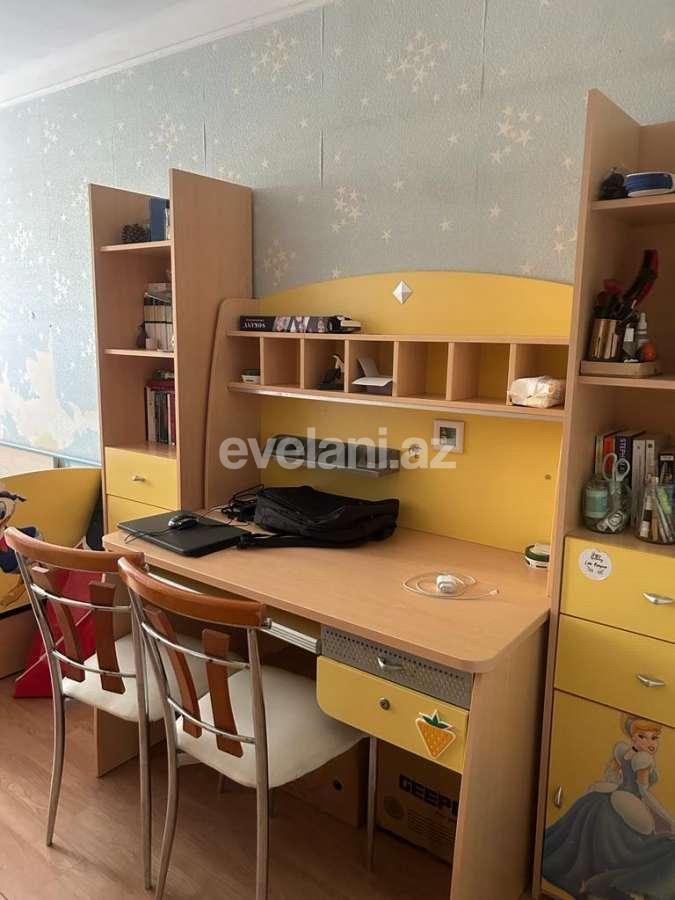 Satılır, köhnə tikili, 3 otaqlı, 72 m², Bakı, Yasamal r.