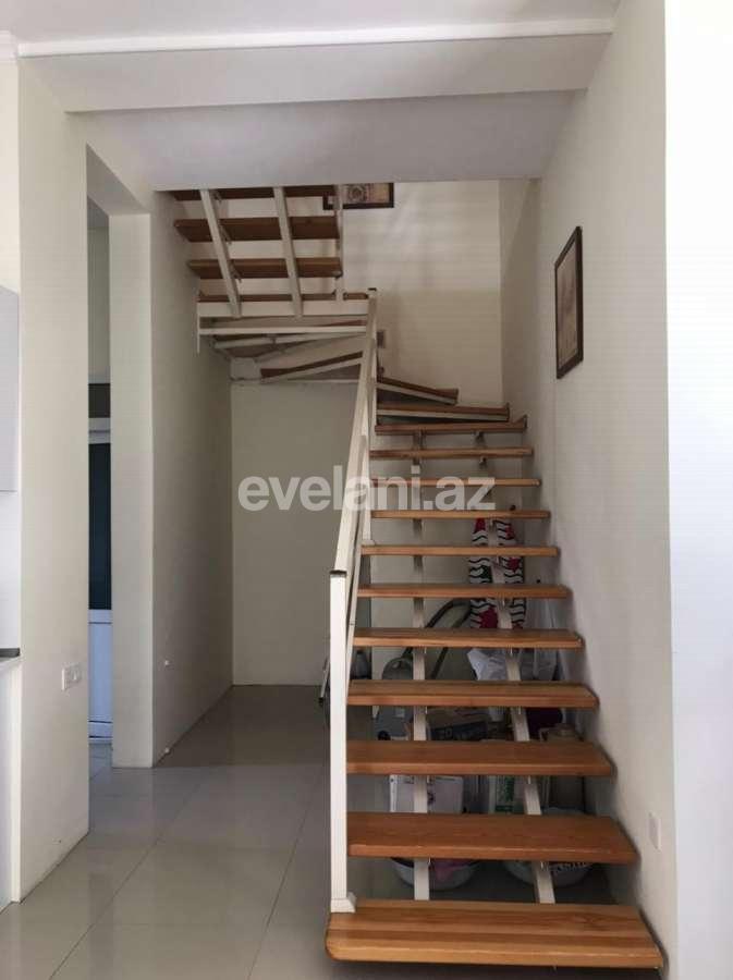 Satılır, həyət evi / bağ, 5 otaqlı, 200 m², Bakı, Səbail r, Badamdar q.