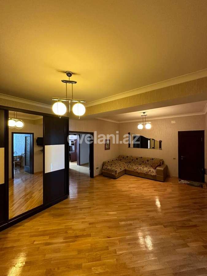 Rent, new building, 5 room, 200 m², Baku, Yasamal r.