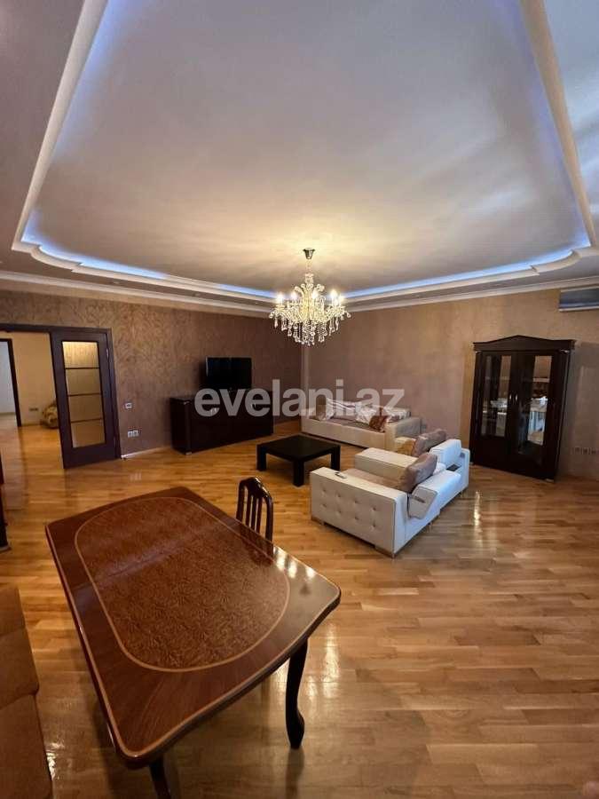 Rent, new building, 5 room, 200 m², Baku, Yasamal r.