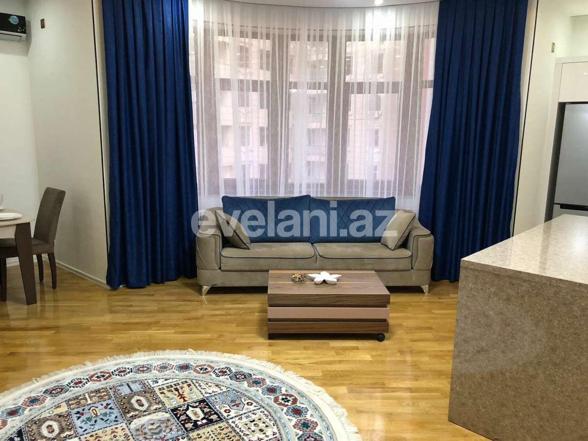 Kirayə verilir, yeni tikili, 3 otaqlı, 130 m², Bakı, Xətai r.