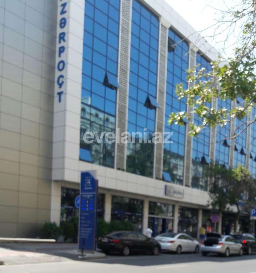 Kirayə verilir, köhnə tikili, 1 otaqlı, 36 m², Bakı, Səbail r, Sahil m.