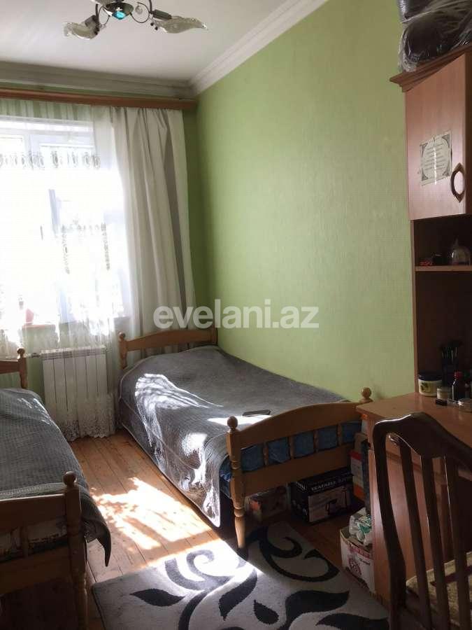 Satılır, köhnə tikili, 3 otaqlı, 60 m², Bakı, Nəsimi r, Memar Əcəmi m.