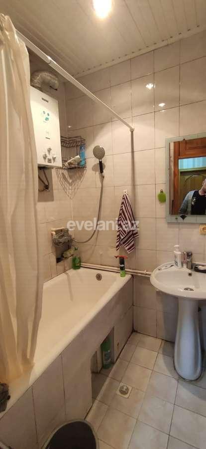 Satılır, köhnə tikili, 3 otaqlı, 60 m², Bakı, Nəsimi r, Memar Əcəmi m.