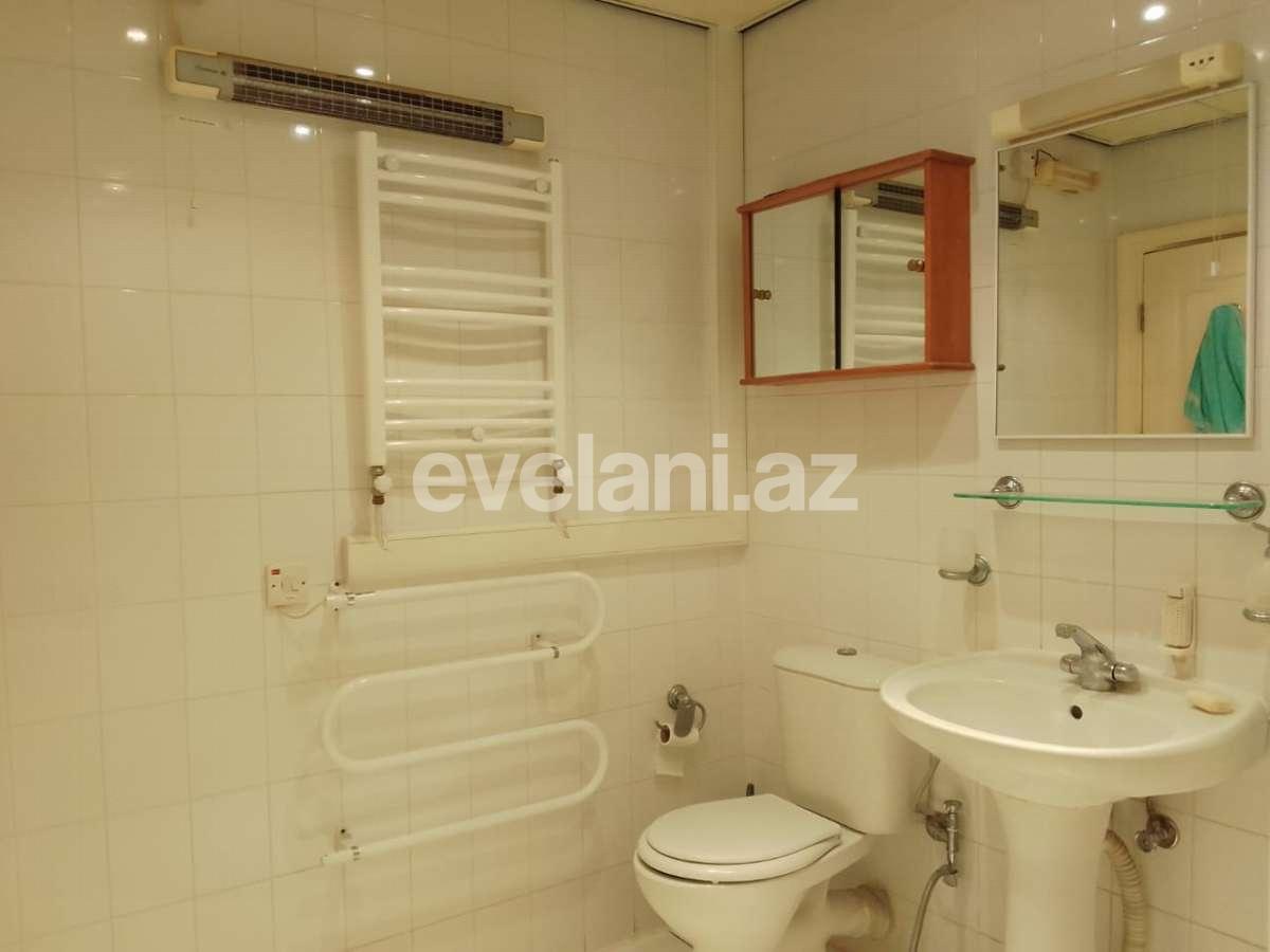 Rent, old building, 4 room, 130 m², Baku, Sabail r, Icheri Sheher m.