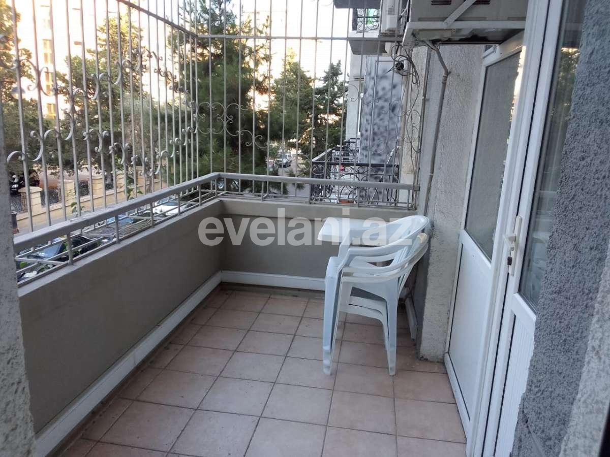 Rent, old building, 4 room, 130 m², Baku, Sabail r, Icheri Sheher m.
